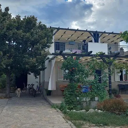 Paula - One Bedroom With Terrace 3 * Jezera