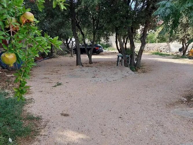 Paula - One Bedroom With Terrace 3 Jezera