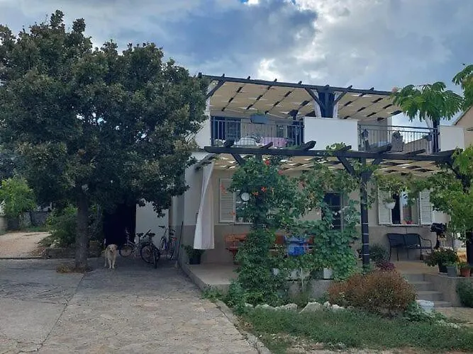 Paula - One Bedroom With Terrace 3 * Jezera