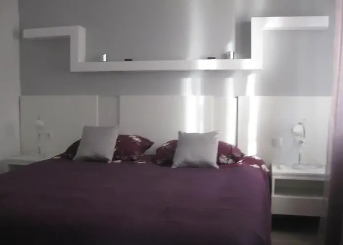 Appartement Paula - One Bedroom With Terrace 3 Jezera